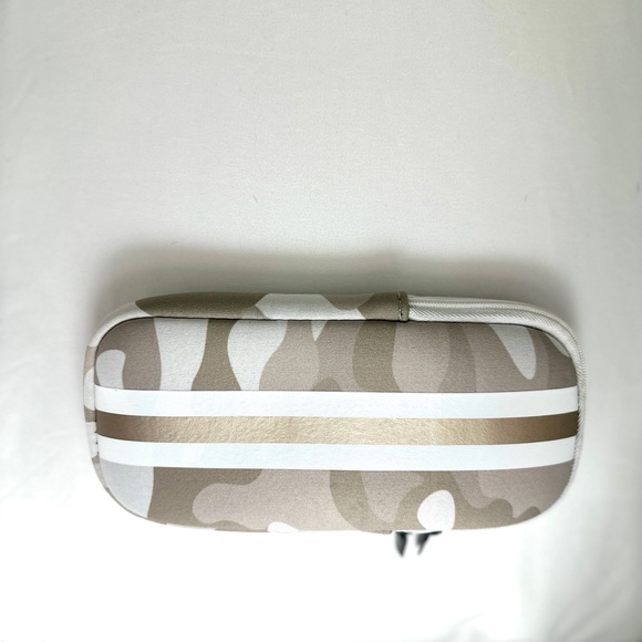 Haute Shore Neoprene Tote Cosmetic Eyeglass Wallet Wristlet Set Beach Lake - Picture 4 of 16